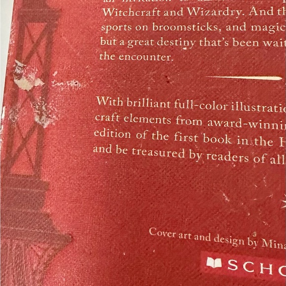 Harry Potter and the Sorcerer's Stone Illustrated Hardcover Book & Keepsake Box - Picture 5 of 13